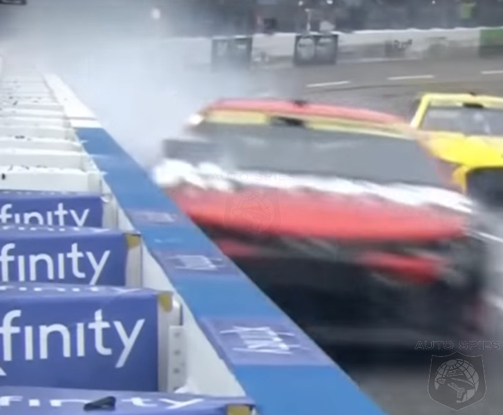 WATCH: Ross Chastain Advances To NASCAR Championship With Unbelievable Video Game Move